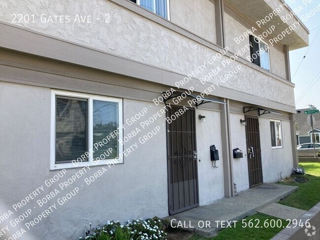 Building Photo - 2201 Gates Ave Unit 2 Rental
