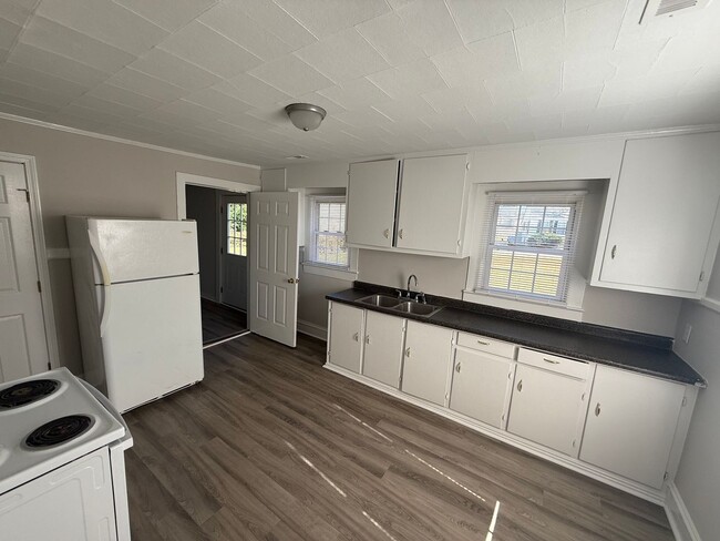 Photo - Three bedroom, 1 bath house in Graham