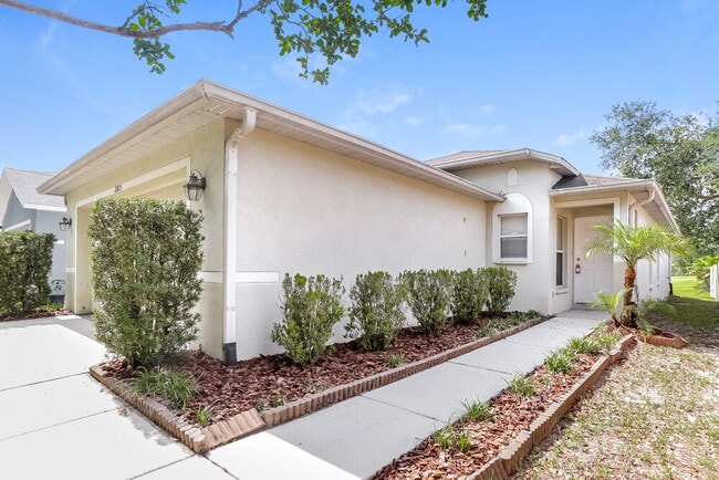 Building Photo - 11805 Prickly Pear Way