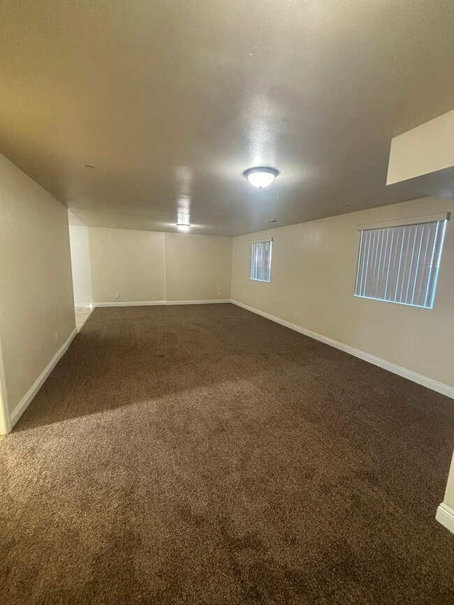 Photo - 155 W 77th St Townhome