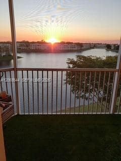 Photo - 7611 Southampton Terrace Unidad 409
