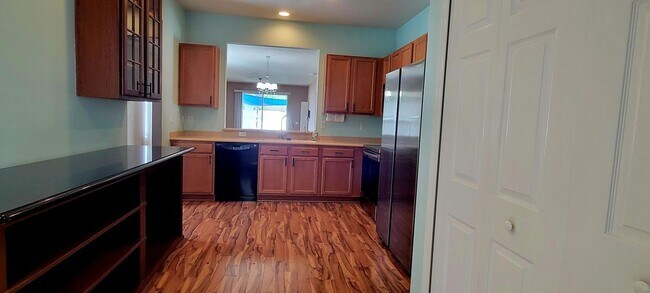 Photo - 1109 China Aster Way