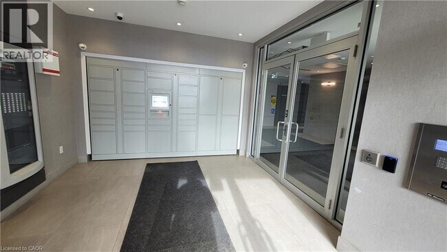 Photo - 200 Lagerfeld Dr Unit 318