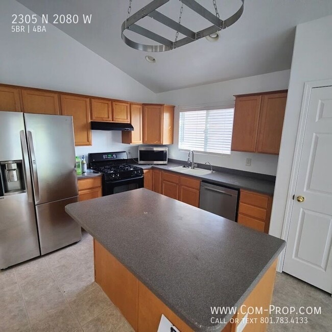 Photo - 2305 N 2080 W