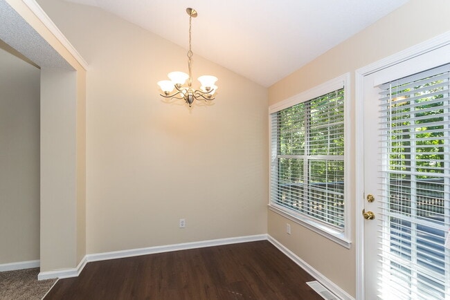 Photo - 153 Country Mill Ln