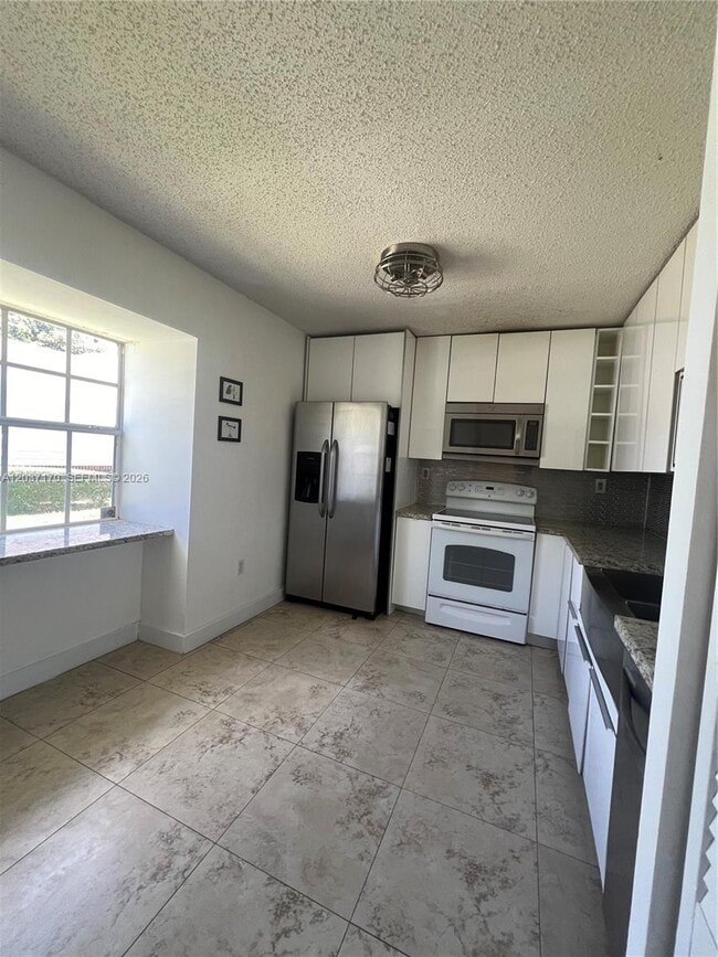 Photo - 13742 SW 147th Cir Ln