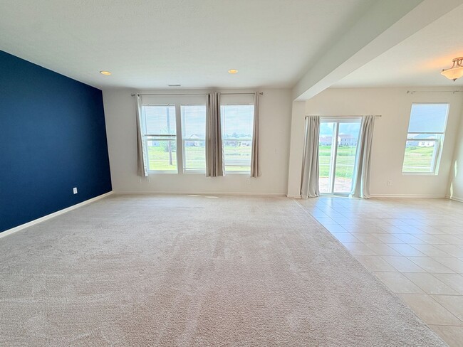 Photo - 2513 Shadow Bend Dr
