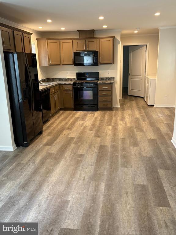 Photo - 68 Friars Ln