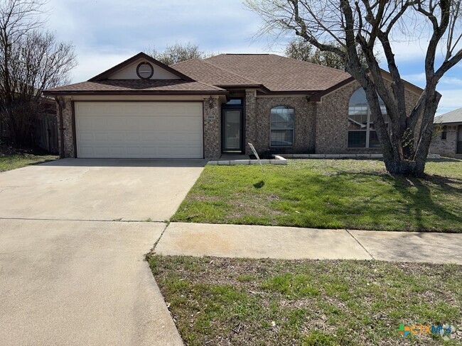Building Photo - 3906 Lone Oak Dr Rental