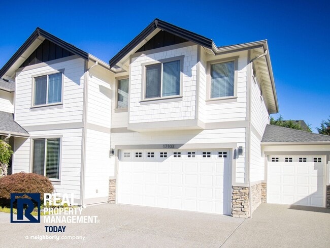 Photo - 4 Bedroom House in Puyallup! (Virtual Tour...