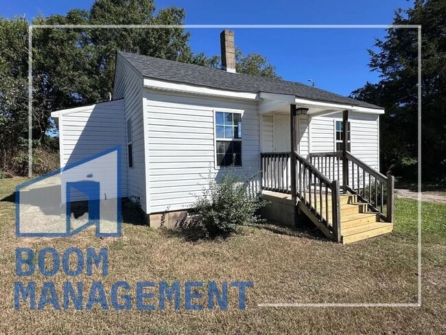 Photo - 1867 Warrenton Rd