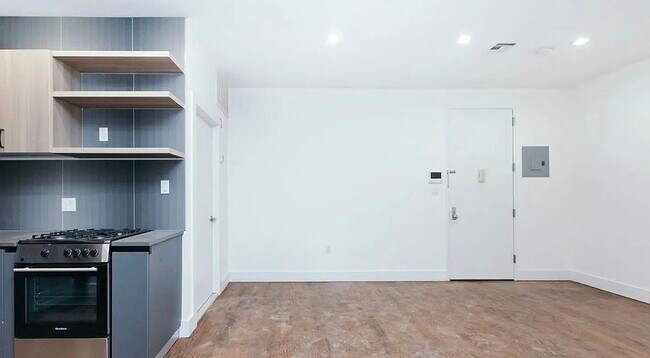 Photo - 294 Powers St Unit 1B