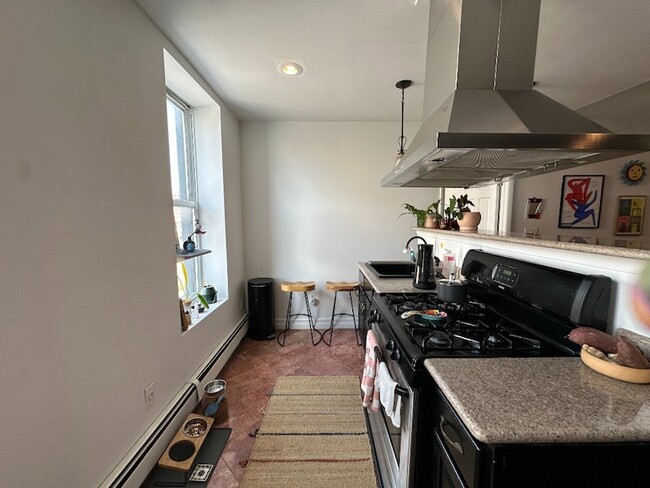 Photo - 505 Hicks St