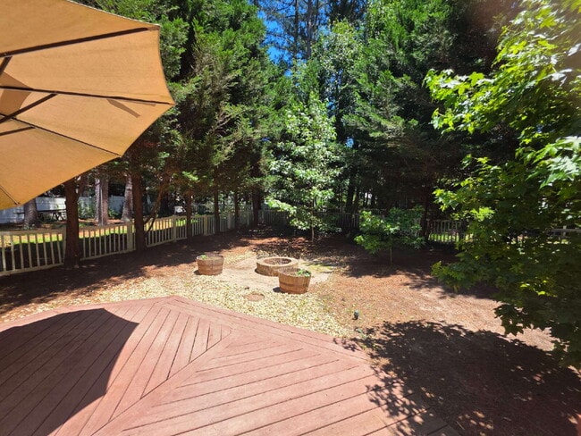 Photo - Cute 2 story in great area of Peachtree City!