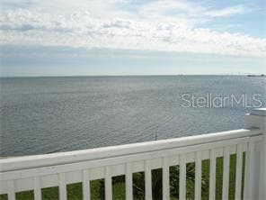 5248 Beach Dr SE