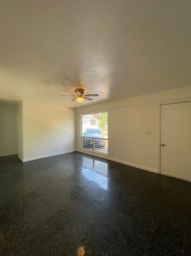 Photo - 84-1111 Lahaina St A1