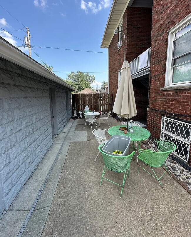 521 Platt St
