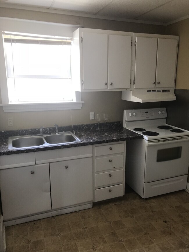 Photo - DOWNTOWN….1 Bedroom With Balcony Unit Apt. D