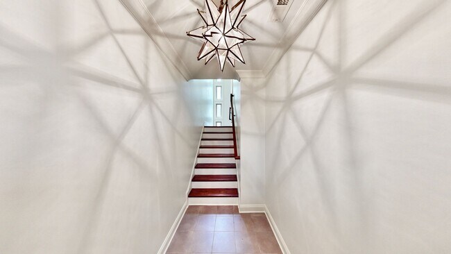 Photo - 1328 Ordermore Ave