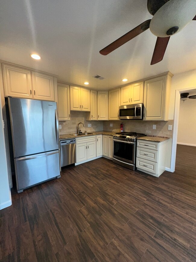 Building Photo - 4459 Piute Pl Rental