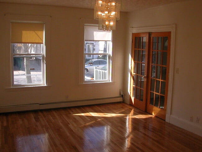 Photo - 31 Seattle St Unit 1