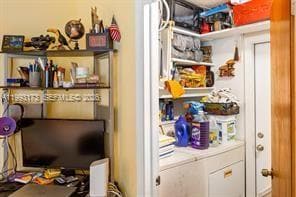 Photo - 7651 NW 74th Ave Unidad 1