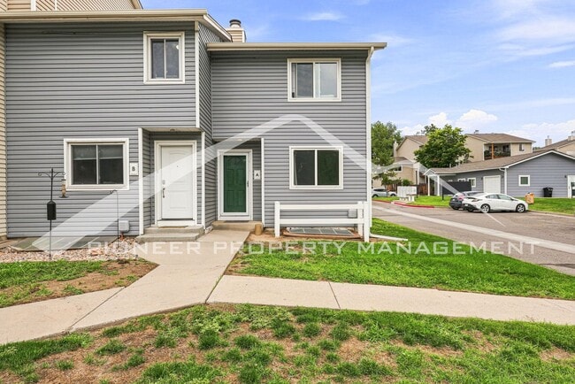 Building Photo - 7885 Barbara Ann Dr