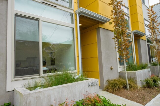 Photo - 1412 20th Ave