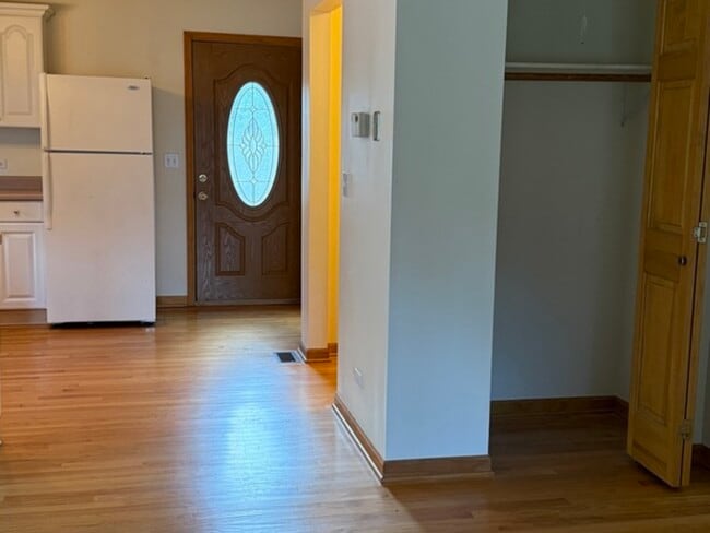 Photo - 125 Maple Ct Unit 1