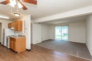 3BR, 2BA - 1,160 SF
