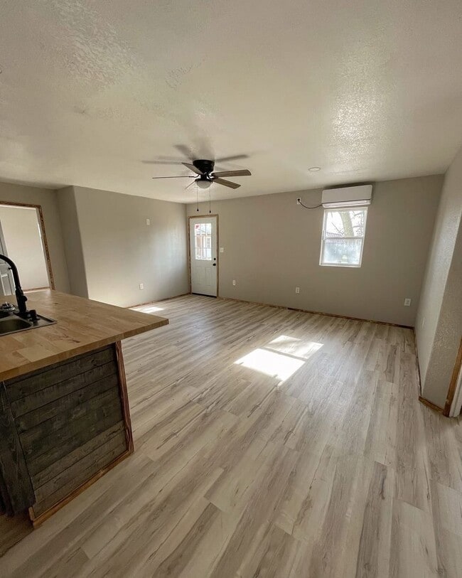 106 Washington St Unidad B