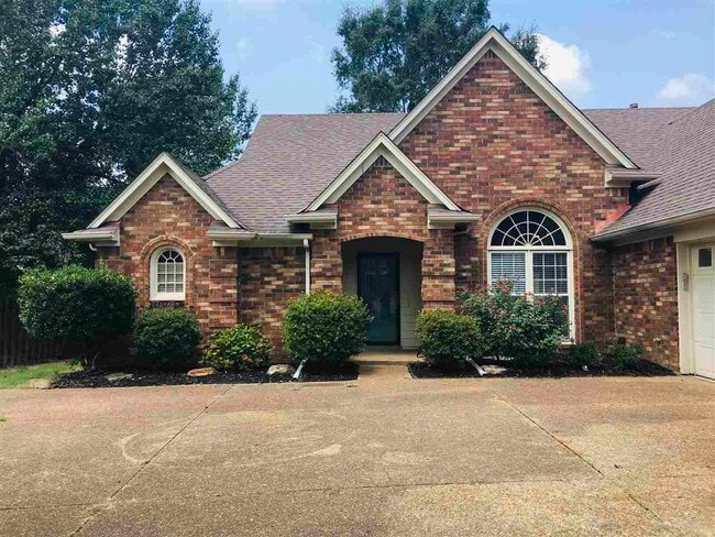 Photo - 479 Sanga Cir W