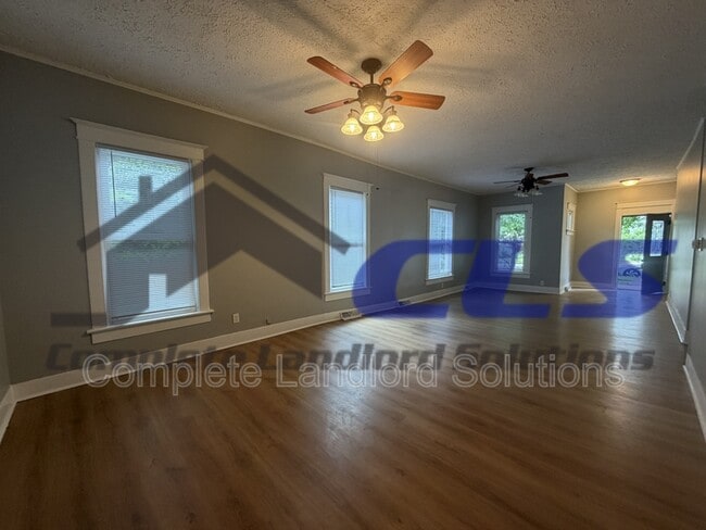Photo - 1010 S 8th St