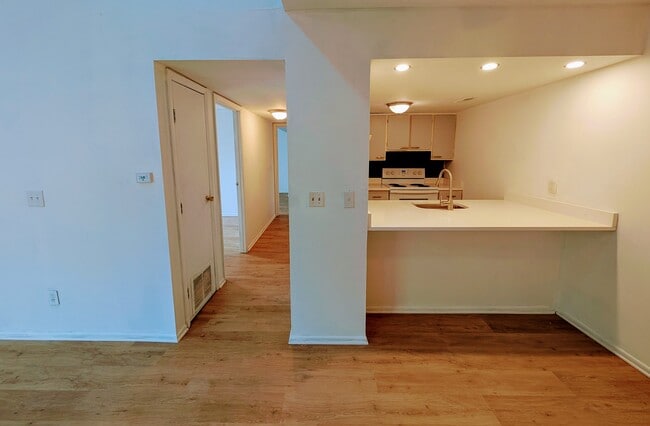 Photo - 1085 Merrimar Cir N Unit F