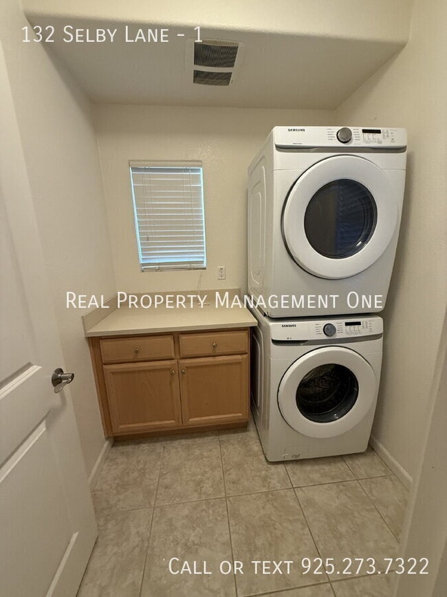 Photo - 132 Selby Lane