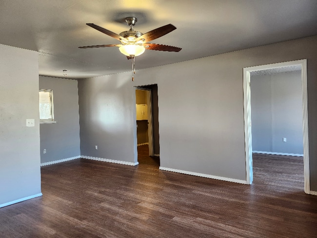 Photo - 2705 N Nottingham Way