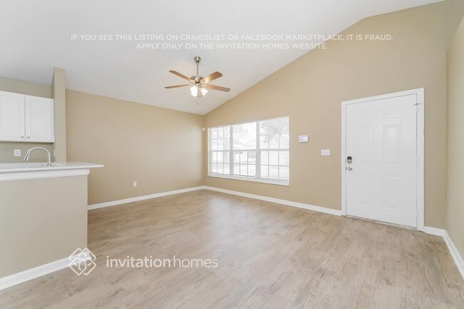 Photo - 341 Rollins Dr