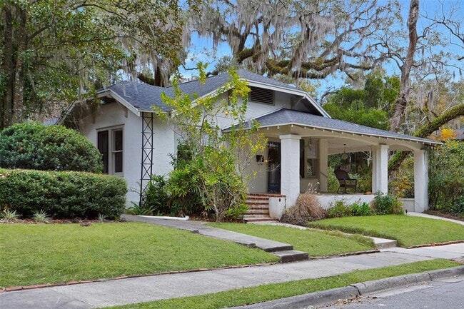 Photo - 421 NE Blvd House