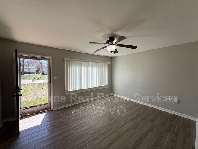 Photo - 1465 E Seminole St