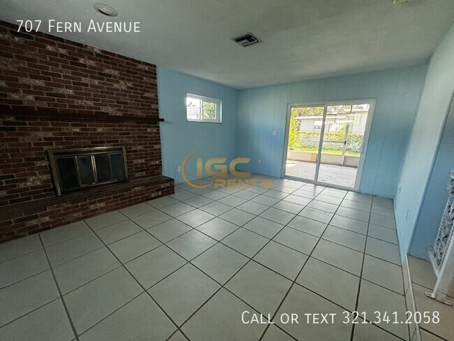 Photo - 707 Fern Ave