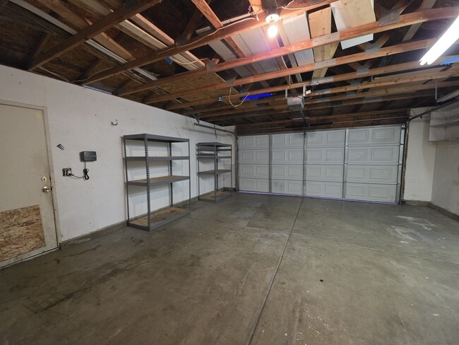 Photo - 303 Pinon Way