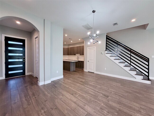 Photo - 8404 Safeguard St