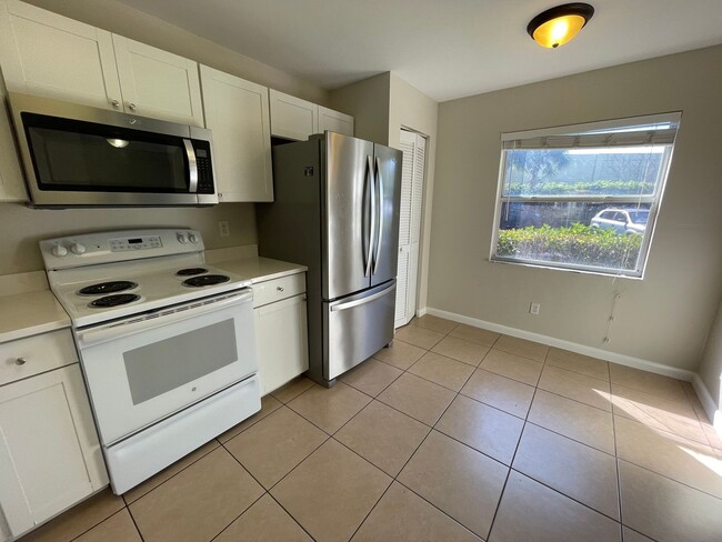 Photo - ANNUAL RENTAL - 2 BED / 2 BATH AT CANTERBURY VILLAGE