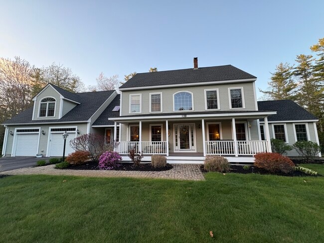 Building Photo - 138 Dwight Dr Rental