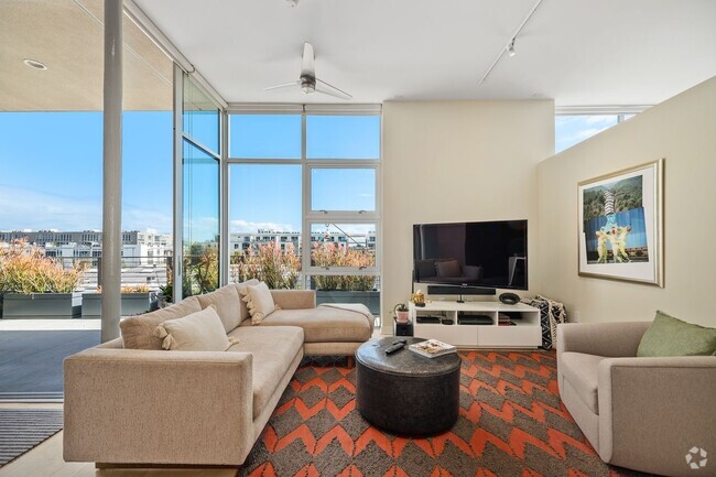 Building Photo - 4080 Glencoe Ave Unit 420 Rental
