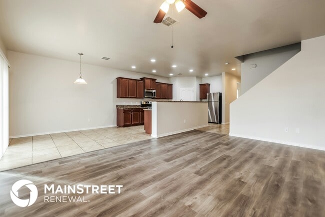 Photo - 8285 W Kittiwake Ln