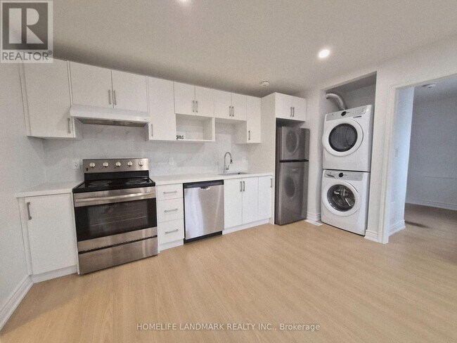 Photo - 5 Rocking Horse St