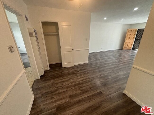 Photo - 4131 Palmwood Dr Unit 2