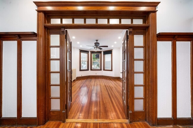 Building Photo - 1142 89th St Unit 2