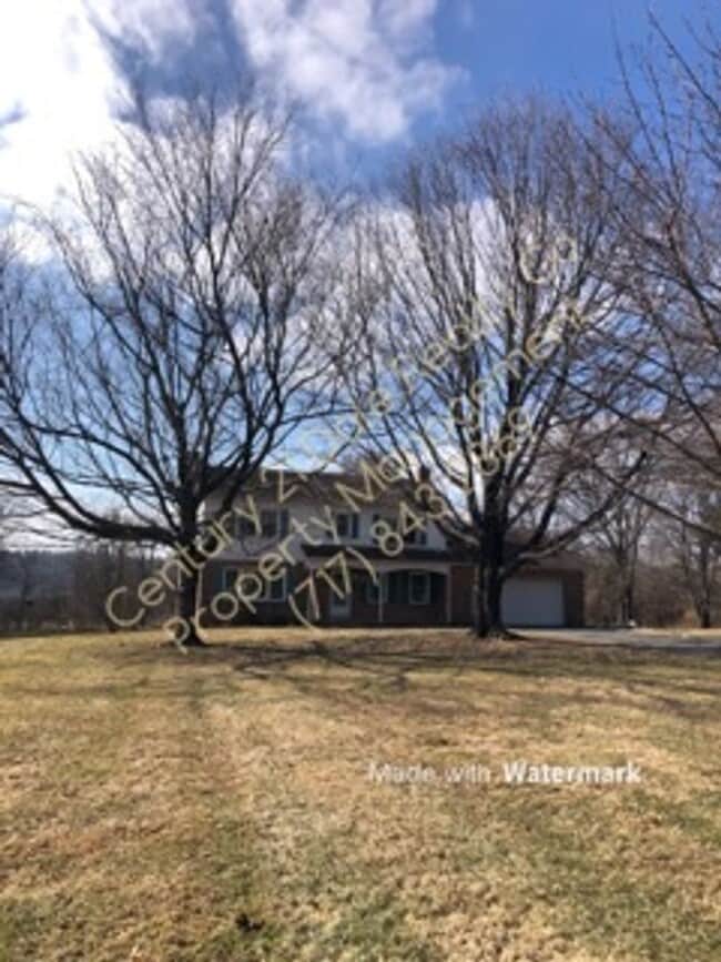 Photo - Very Large 3 BR House in North Eastern School District